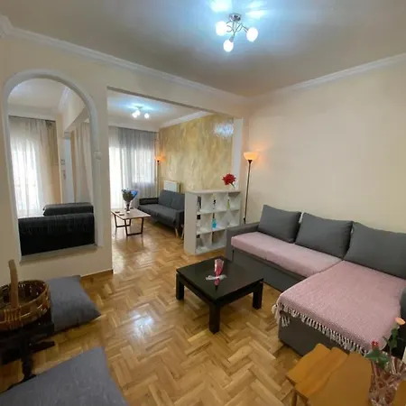 Διαμέρισμα Beautiful In The Center Of