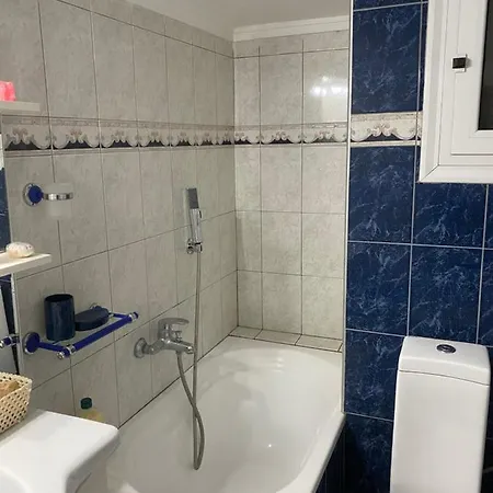 شقة Beautiful In The Center Of سالونيك